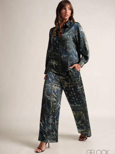 Long Sleeve Baggy Shirt